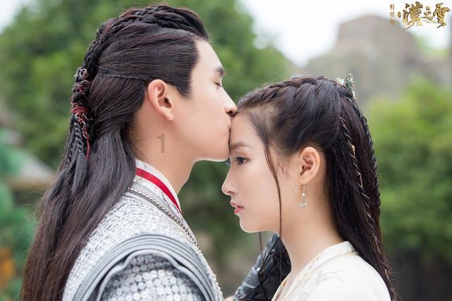 男朋友说你的婚纱不用别人买 我买就好怎么回答？